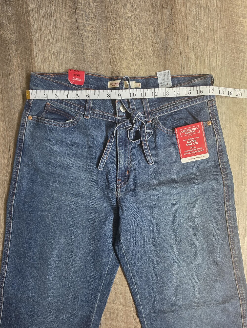 Levi's Wide Leg Women's Jeans in Blue Denim - Picture 8 of 9